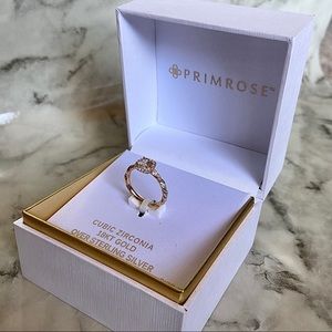 18k Gold Plated Ring. Size 7 💍